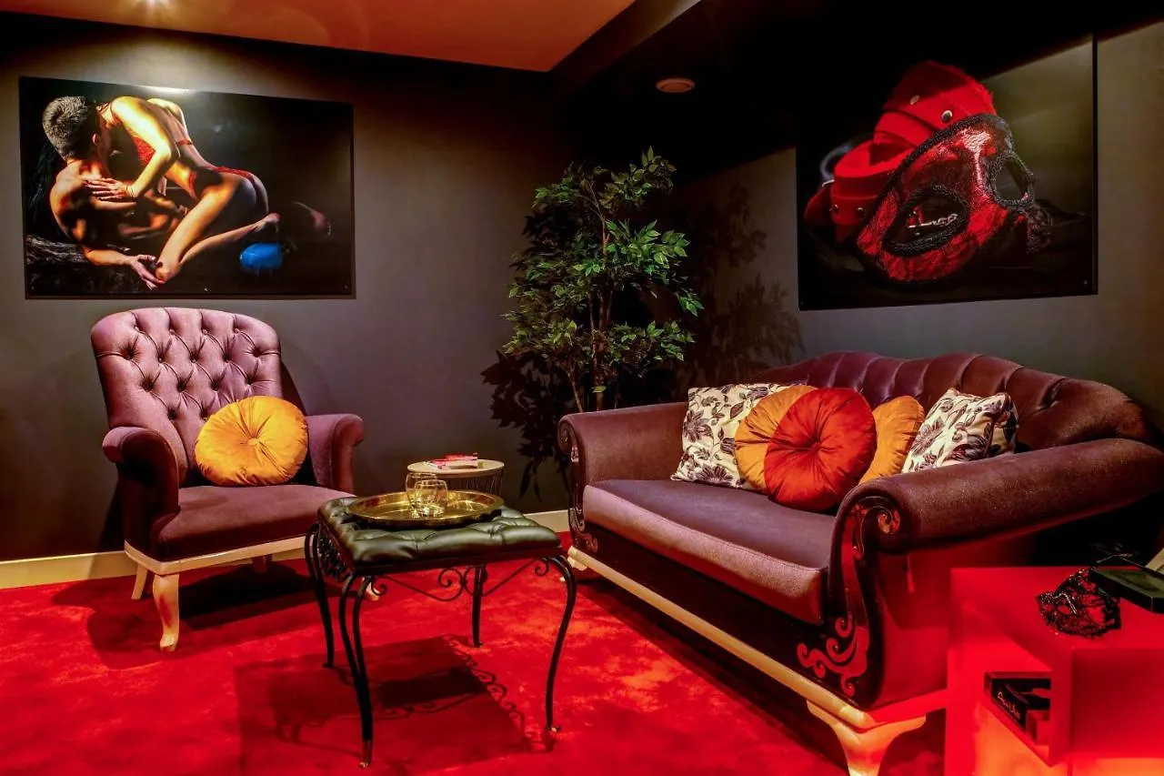 Suite Playroom Love Hotel Toulouse Apartmán