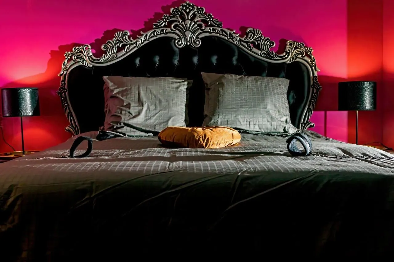 Suite Playroom Love Hotel Toulouse Apartmán